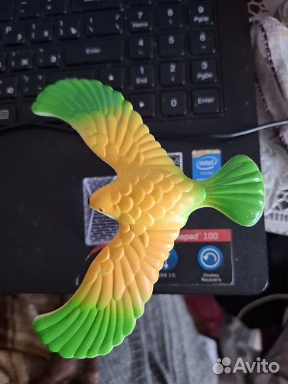 Б/У противовес декоративный птица