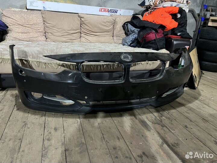Бампер передний BMW F30