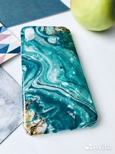 Чехол на iPhone XR