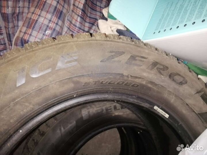 Pirelli Ice Zero 225/65 R17