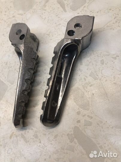 Подножки передние ducati monster 696/796 09-14 сер