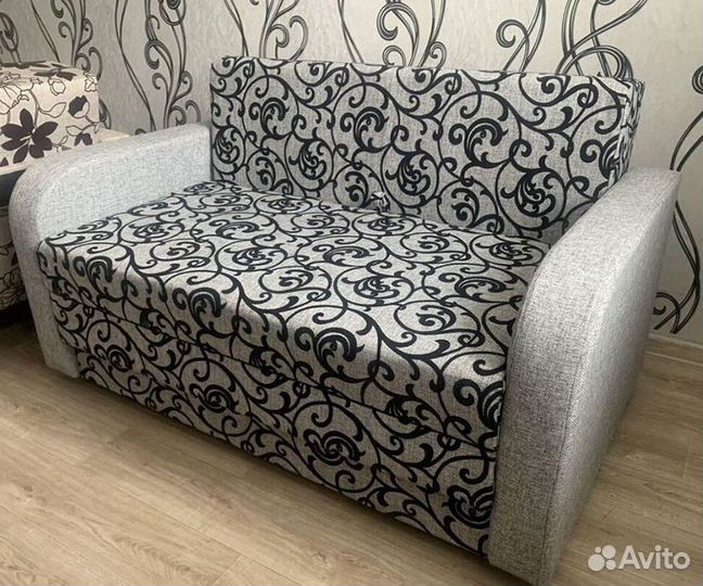 Диван прямой