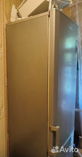 Холодильник beko