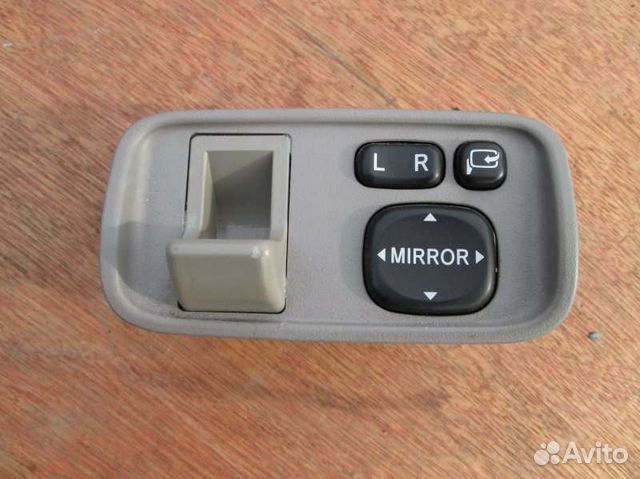 Блок управления зеркалами Toyota Platz NCP16