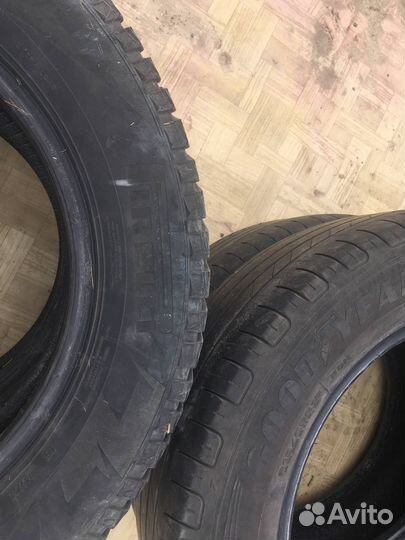 Pirelli Ice Zero 2 215/60 R16 99T