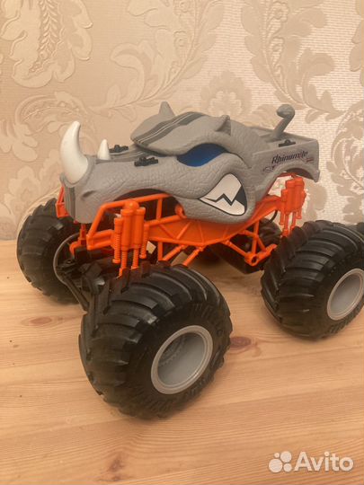 Машина Hot Wheels Monst Trucks Rhinomite