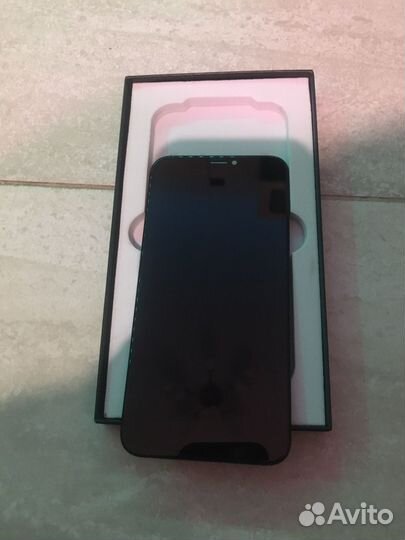 Дисплей iPhone