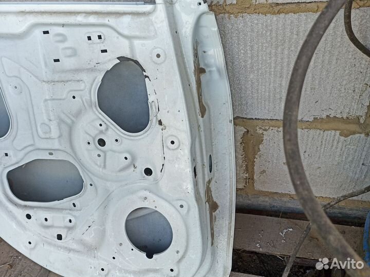 Дверь задняя левая hyundai solaris