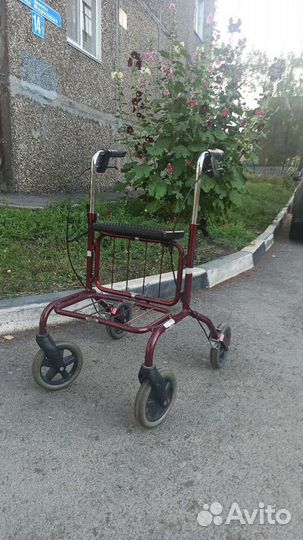 Ходунки для взрослых, Роллаторы