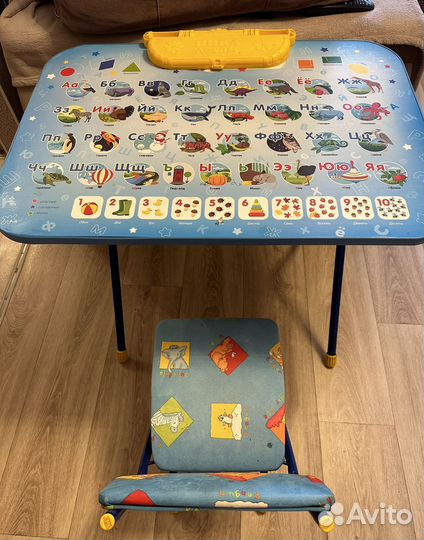 Детский стол и стул
