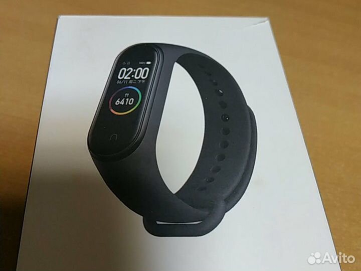 Фитнес браслет Xiaomi 4 черный