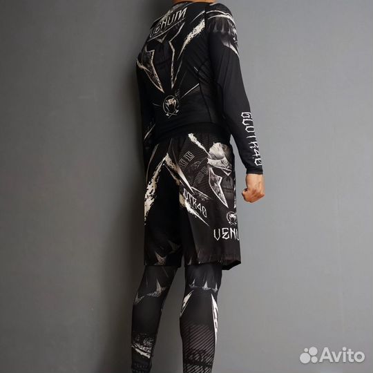 Комплект венум гладиатор рашгард лосины шорт