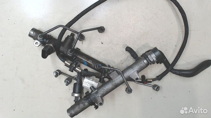 Рампа топливная Volkswagen Phaeton, 2007