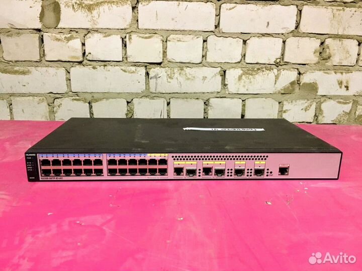 Huawei S2320-28TP-EI-AC