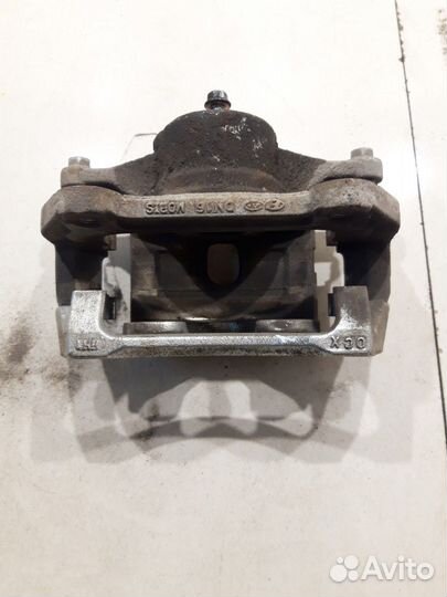 Суппорт(передний левый) (Hyundai Sonata viii DN8)