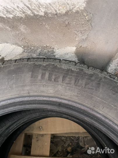 Pirelli Ice Zero 225/55 R17 101Y