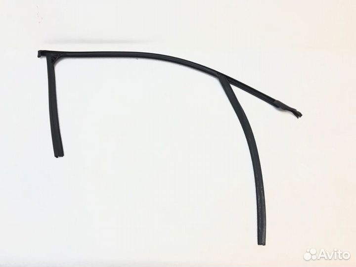 Уплотнитель двери передний левый Bmw 1-Series F20