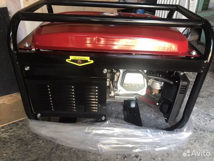 Бензиновый генератор