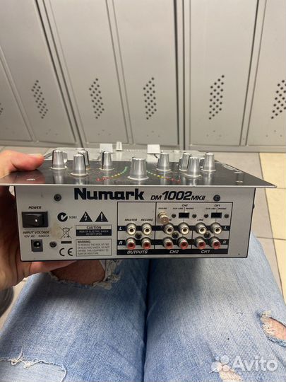 Микшерный пульт