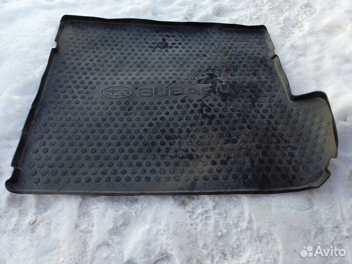 Коврик в багажник оригинальный Subaru Tribeca 2009
