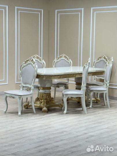 Стол обеденный со стульями