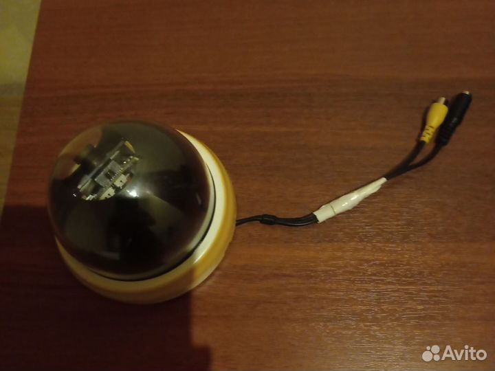 Камера видеонаблюдения купольная