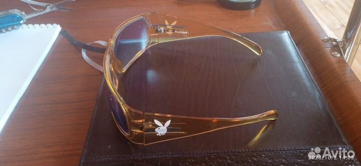 Винтажные солнцезащитные очки playboy