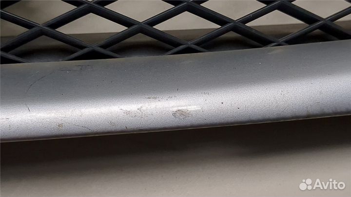 Решетка радиатора Ford Fiesta, 2000