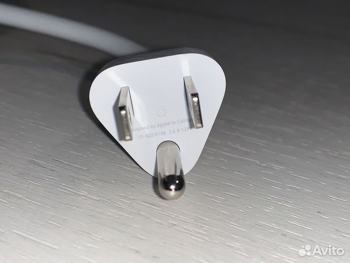 Кабель Apple 2,5А 125В 2м оригинал