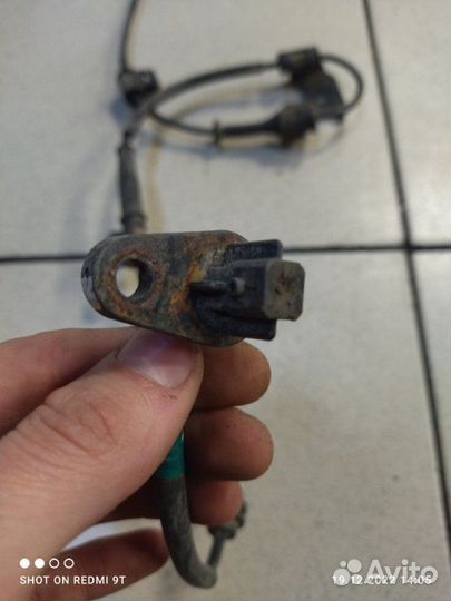 Датчик abs передний правый Kia Picanto