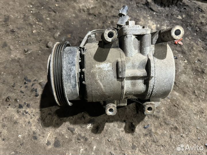 Компрессор кондиционера Kia Rio 2