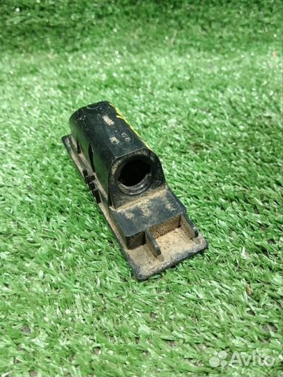 Подсветка номера Astra H (04-11) / Corsa D (06-14) / Vectra C (02-08) / Insignia (08-17) б\у (арт. 1