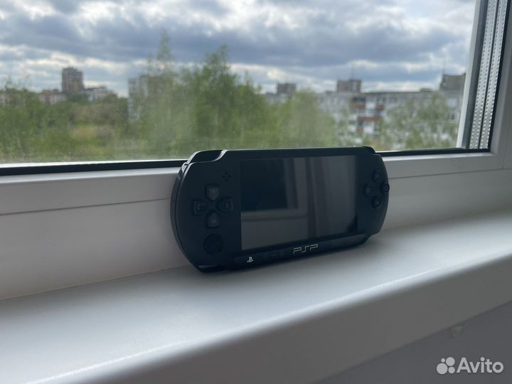 Игровая приставка Sony PSP 64гб прошита
