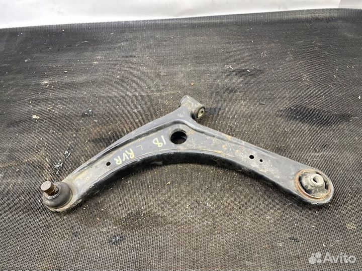 Левый рычаг Mitsubishi ASX