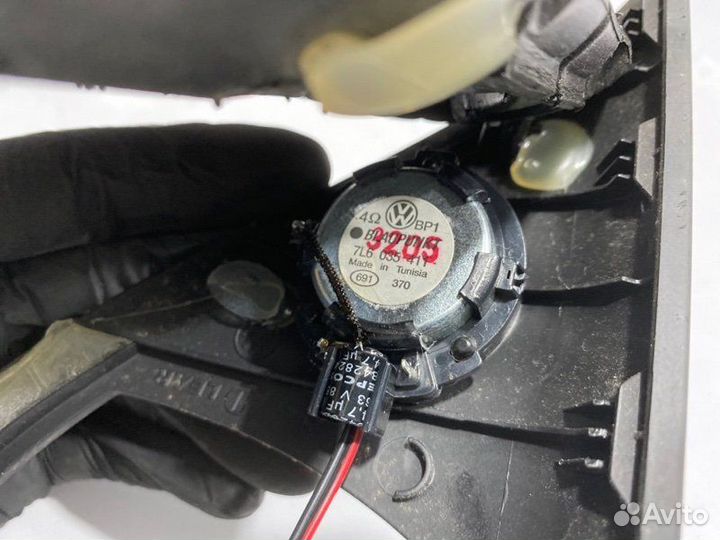 Динамик передний левый Volkswagen Touareg 7L BMV