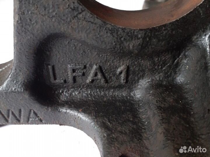 Опора двигателя правая 1807AE