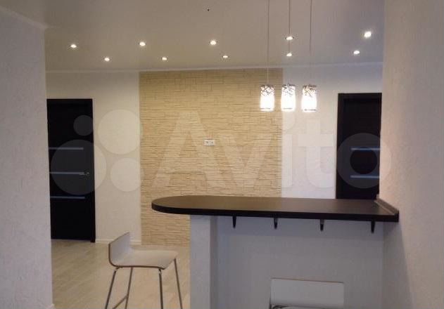 3-к. квартира, 60 м², 2/5 эт.
