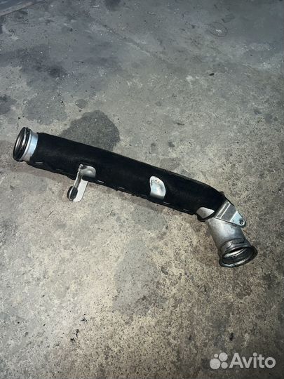 Патрубок интеркулера Mercedes W213 om654