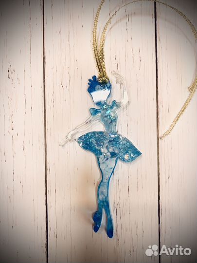 Елочные игрушки из эпоксидной смолы