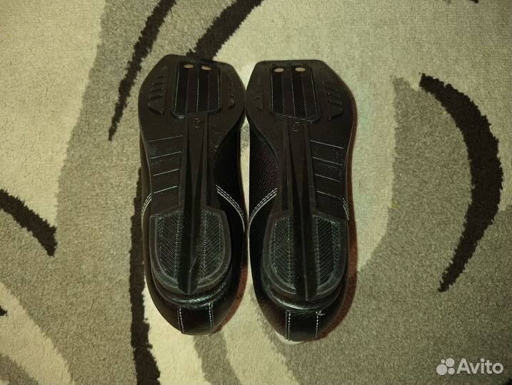 Лыжные ботинки 75 мм Spine Cross (кожа)