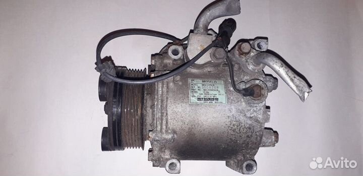 Компрессор кондиционера Mitsubishi Outlander