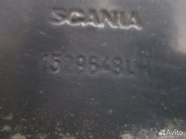 Брызговик металлический левый Scania 1529643