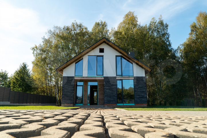 Коттедж 162 м² на участке 10 сот.