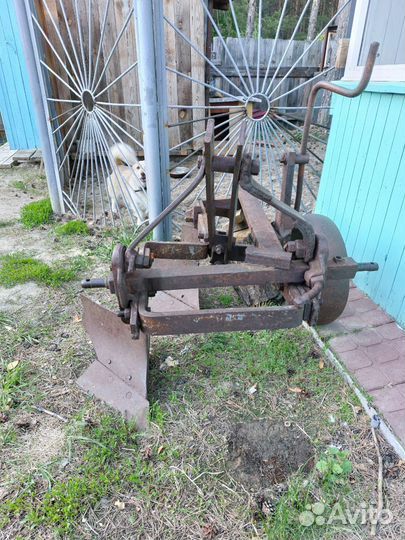 Плуг навесной