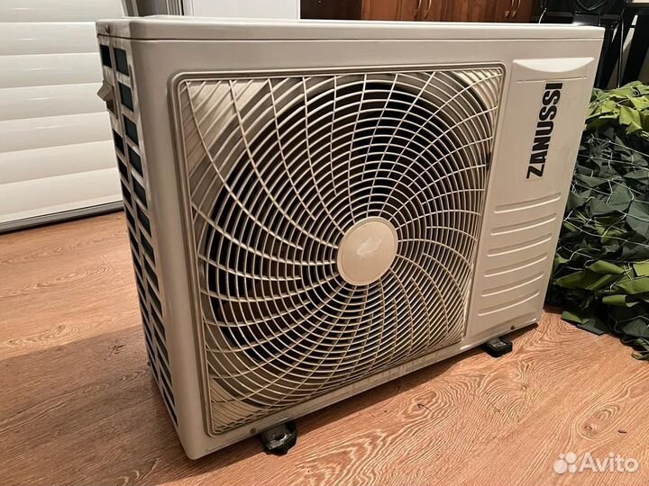 Кондиционер Zanussi