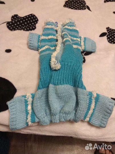 Комбинезон вязанный,ботики в подарок