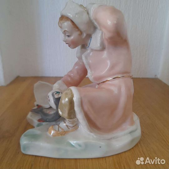 Редкая антикварная статуэтка под реставрацию