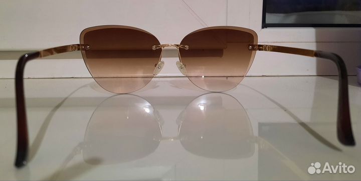 Солнцезащитные очки женские