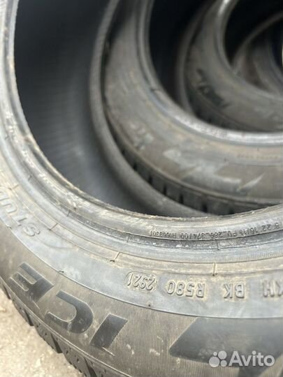 Pirelli Ice Zero 205/55 R16 94T