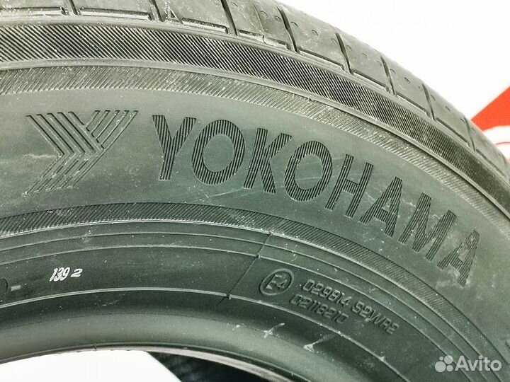 Yokohama BluEarth-XT AE61 215/65 R16 98H